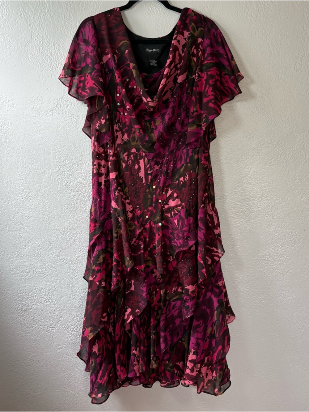 Maggy London Magical Sequins Flowy Pink Floral Ruffle Dress plus size sz 24